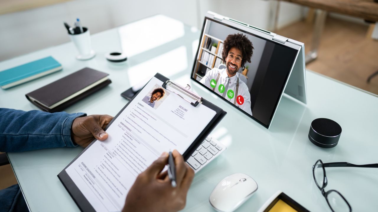 How to Work From Home as a Virtual Assistant