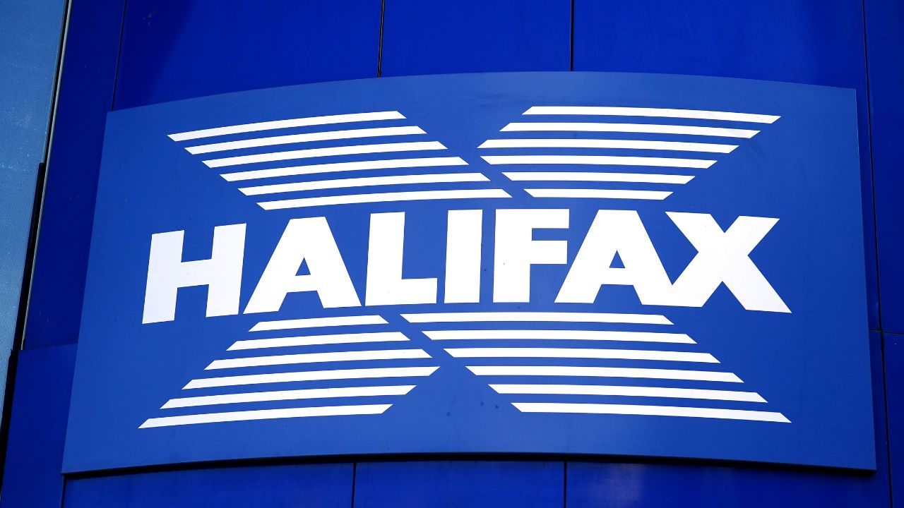 Halifax Credit Card – Learn How to Order and Start Using It Today